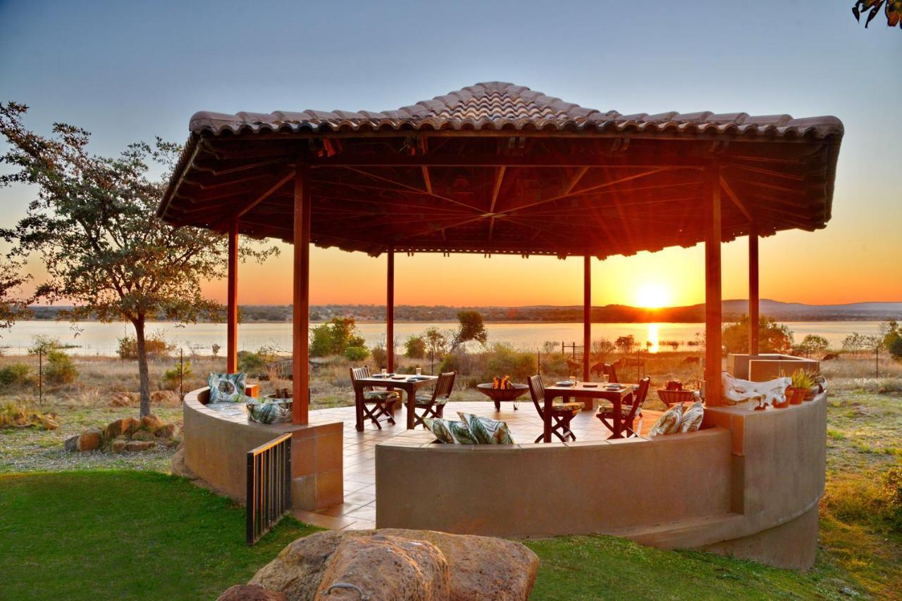 Kameeldrift Waterfront Estate & Resort Brits Exterior foto